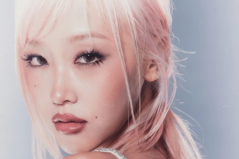 Solve Advises HEYOON on Flagship Signing to Universal Music Korea
